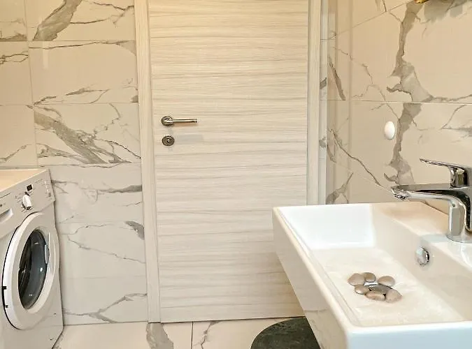 Seaview Croatia - Ena Apartman *