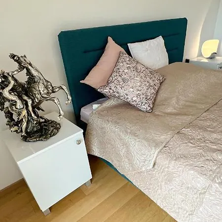 Seaview Croatia - Ena Mošćenička Draga