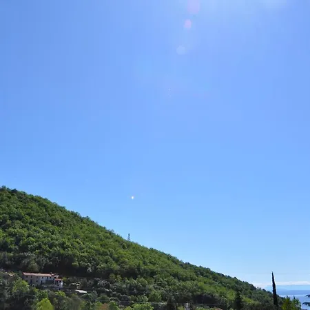 Apartment Seaview Croatia - Ena Moscenicka Draga
